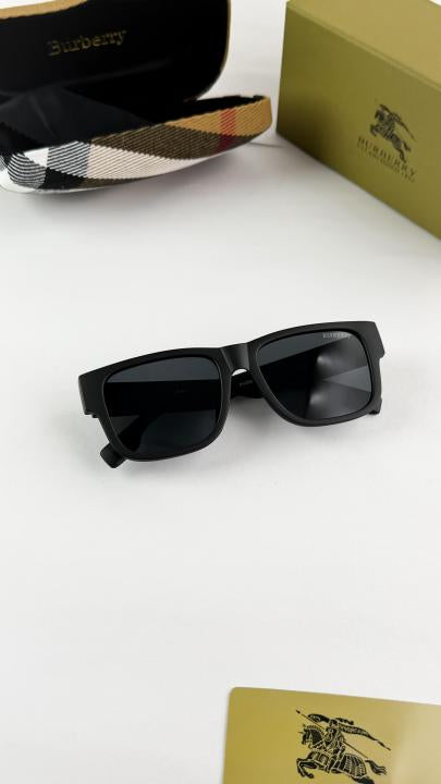 Burberry Sunglass