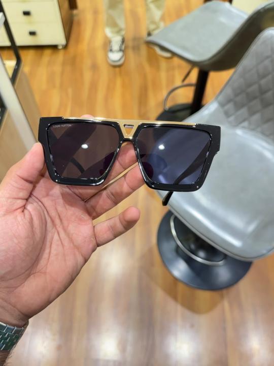 Louis Vuitton Sunglass