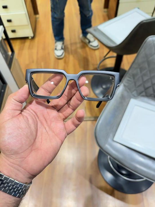 Louis Vuitton Sugnlass