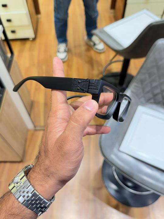 Louis Vuitton Sugnlass